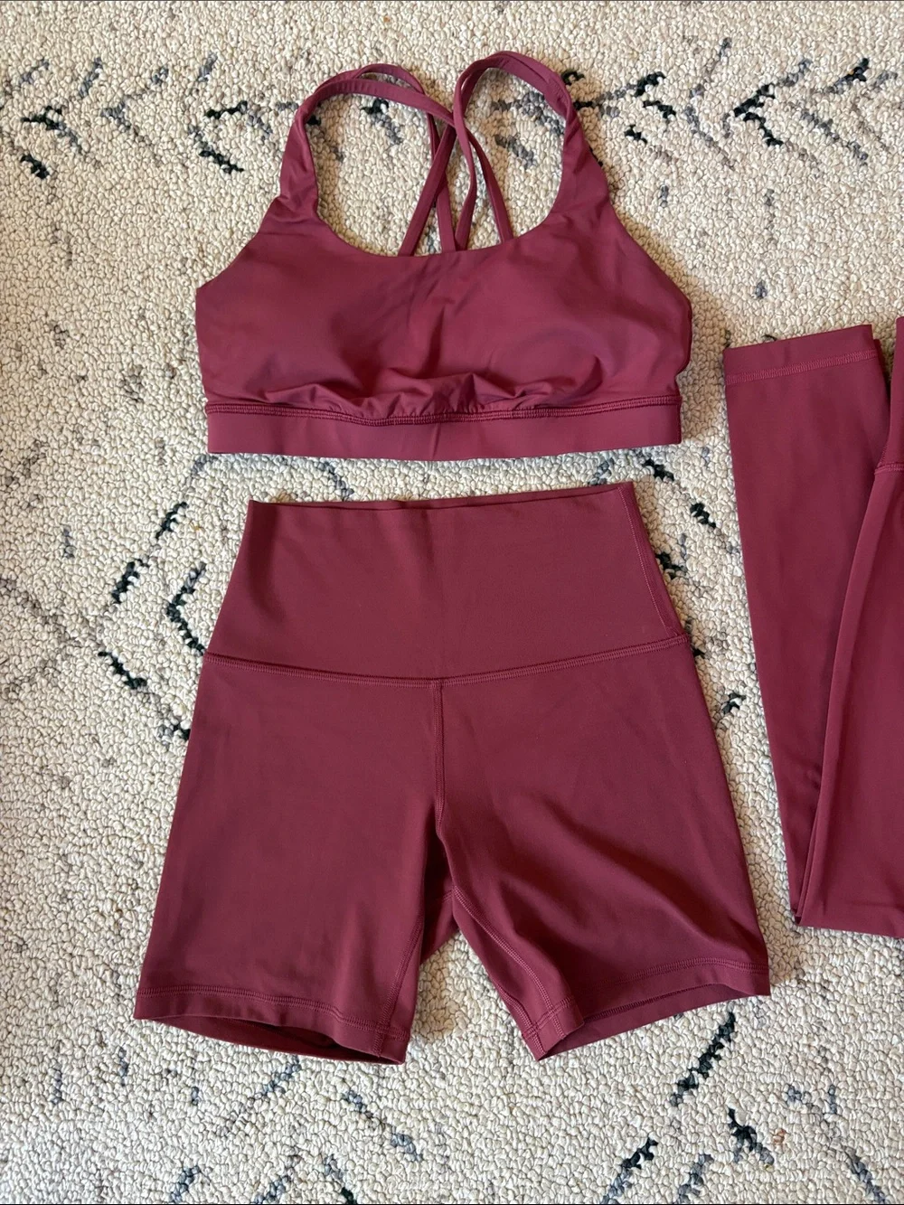 Lululemon set  Burgundy / dusk Sports Bra with Matching Leggings & Shorts